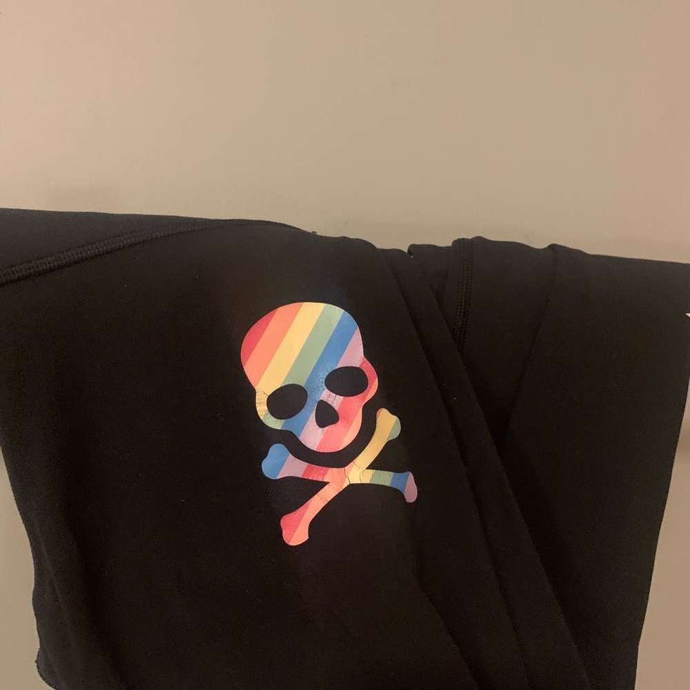 Soulcycle Lululemon size 4